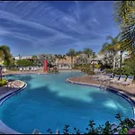 Calypso Cay Vacation Villas 